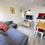 Charming New 2Br Detached House-Central Headington- Wi-Fi, Netflix, Top Location