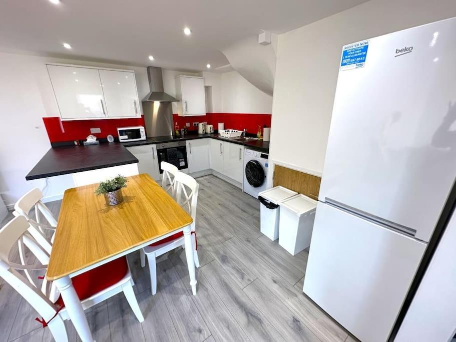 Holiday home Charming New 2br Detached House-central Headington- Wi-fi, Netflix, Location Oxford